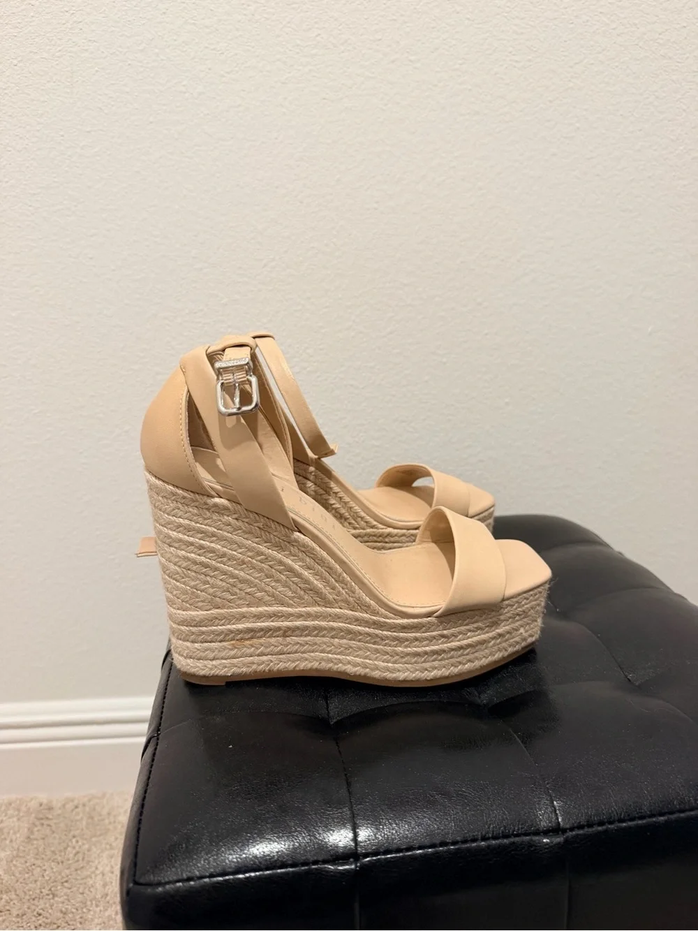 Gianni Bini Nude Beige Platform Espadrille Sandals with Ankle Strap
